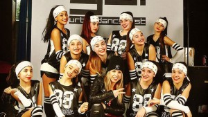 Felix-Factory-Dancing_5