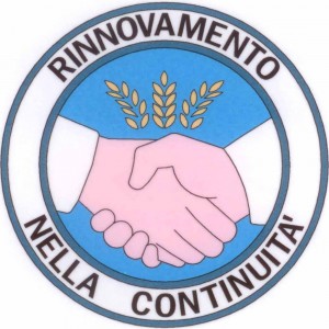 STRETTA DI MANO