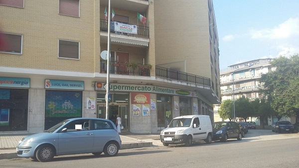 rapina viale bonomi