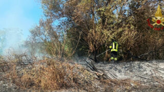 Frosinone-Ceccano, anziano di 102 anni ustionato da incendio sterpaglie, il sito interessato dal rogo