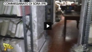 sora_polizia_striscia_2