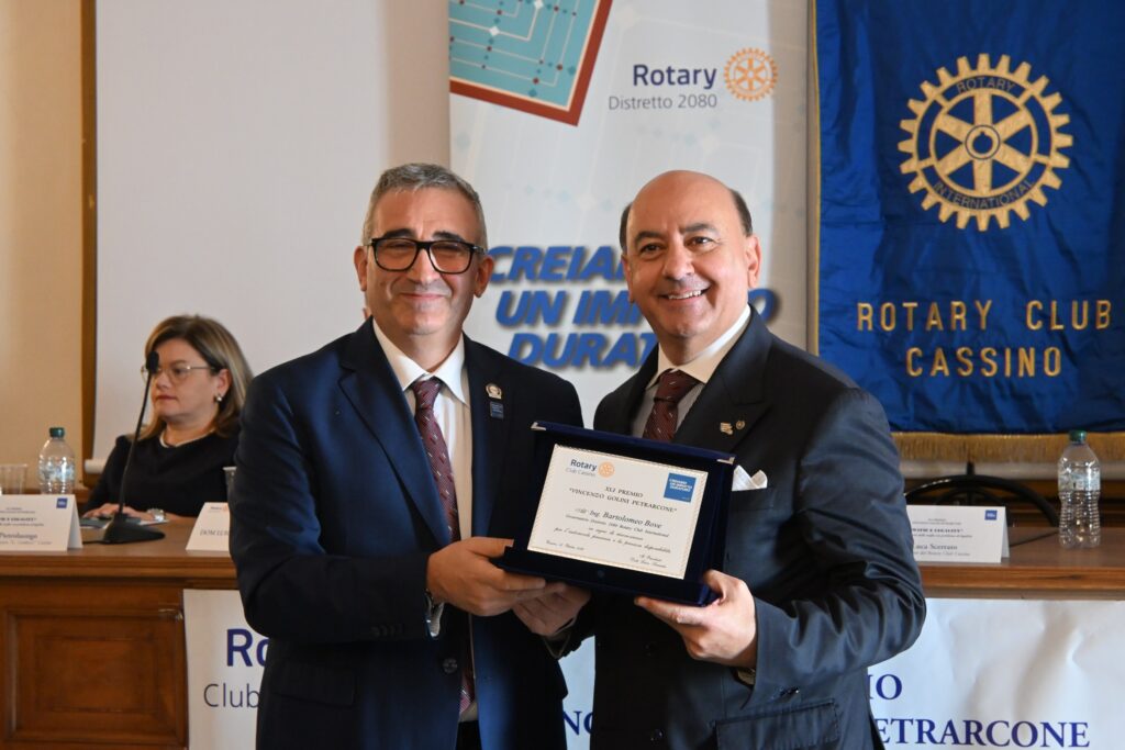 Cassino, Premio Golini Petrarcone - TG24.info